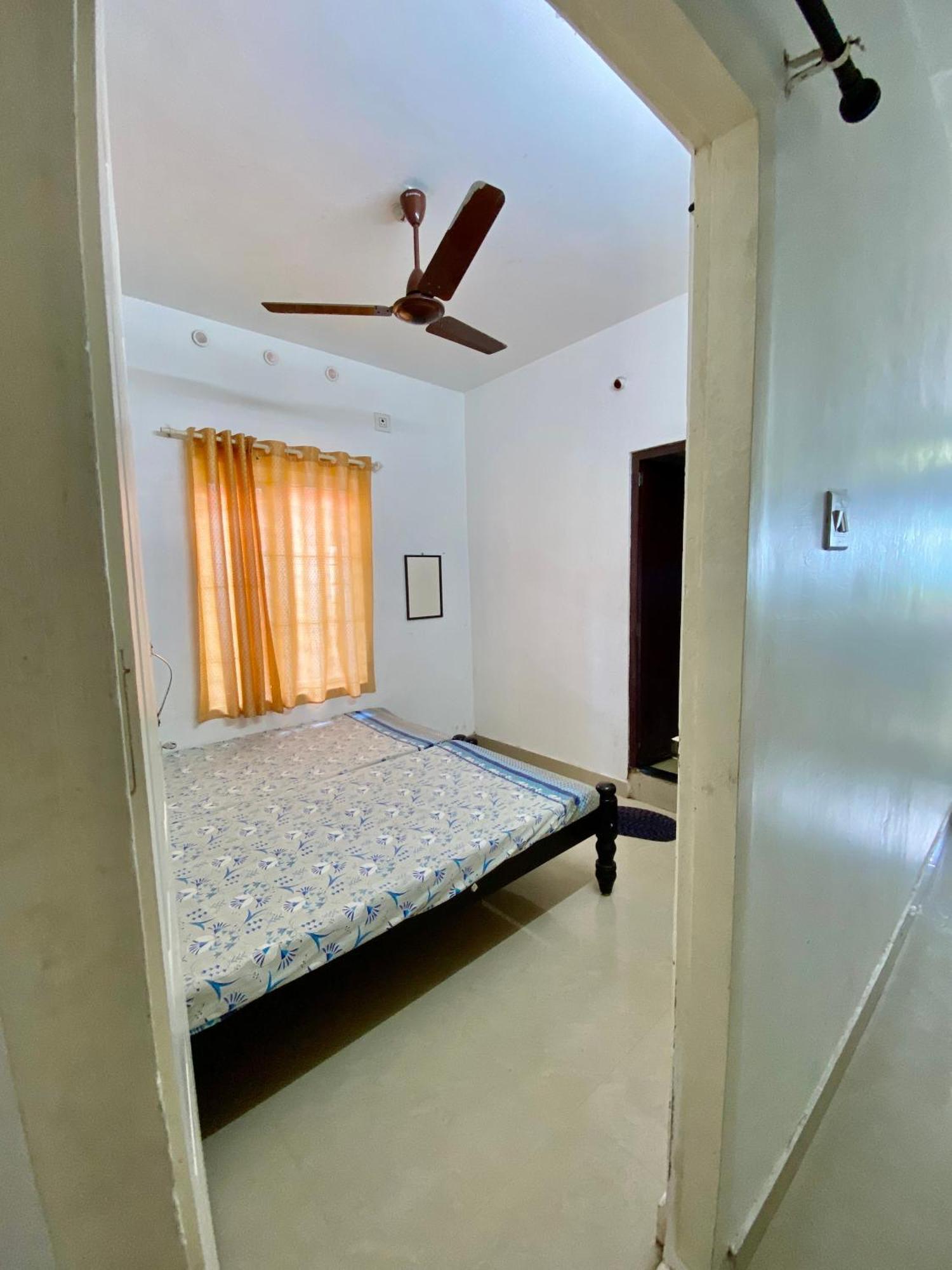 Rajatheeram Beach Homestay & Backwater Cruise Alleppey Alappuzha Buitenkant foto
